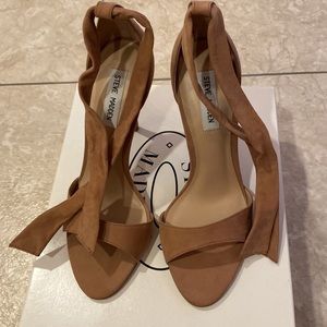 Steve Madden heels